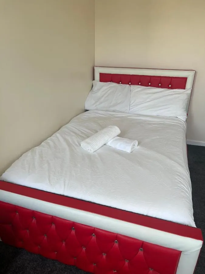 Stunning 3 Bedroom Property- Large Rooms Londres Habitación en casa particular